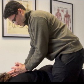 Back-pain-treatment Back-pain-treatment